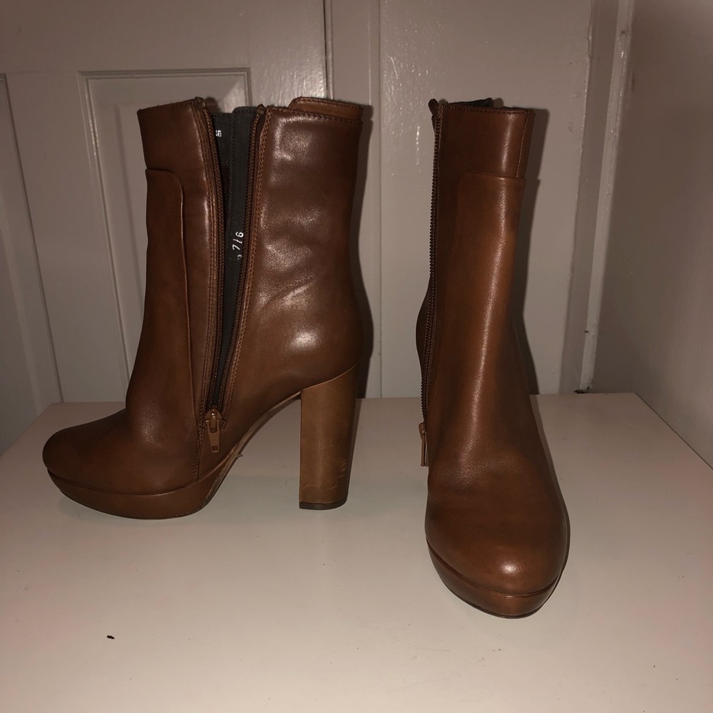 Steve Madden Brown Leather Heeled Boots